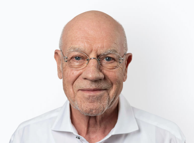 Dr Martin Jenzer Portrait