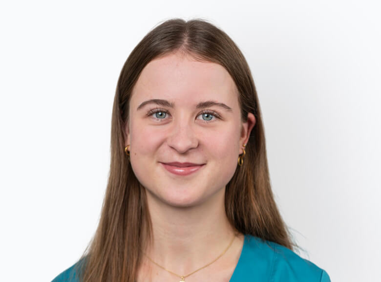 Porträt Nora Odermatt Mpa